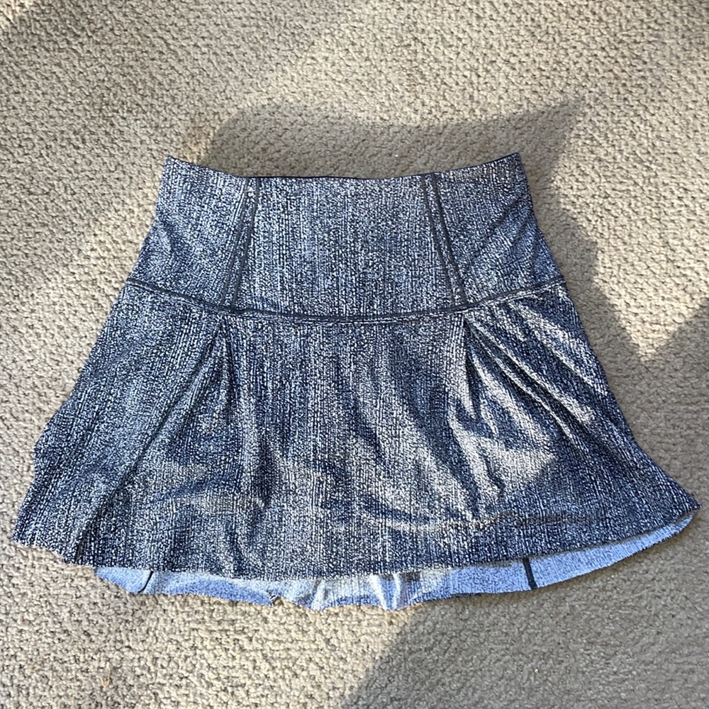 Lululemon skirt